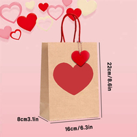 Kraftpapieren cadeauzakje met rode hartprint, 3D hartvormig label, touwhandvat, Valentijnsdag snoep chocolade voedselverpakking, rechtstreeks van de fabriek
