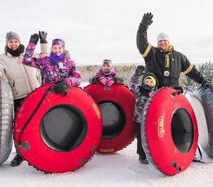 Winter Sports <b>Snow</b> <b>Tubes</b> Two-handle Inflatable <b>Snow</b> Sliding <b>Tube</b> Sleds Factory Snowing Rubber <b>Tube</b> - Product Image 1
