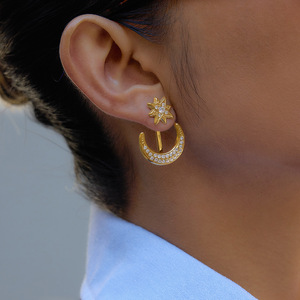 Boucles d'oreilles étoile et lune, ton or, zircon blanc, micro-insertion, acier inoxydable, bijoux de mode pour femmes, cadeau - Product Image 3