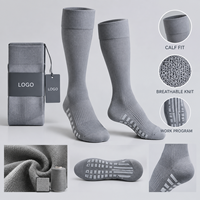 Chaussettes de compression de soutien en Spandex et Nylon, soutien uniforme du mollet, gris royal, soutien gradué, ajustement du bout du pied, gradation des tailles