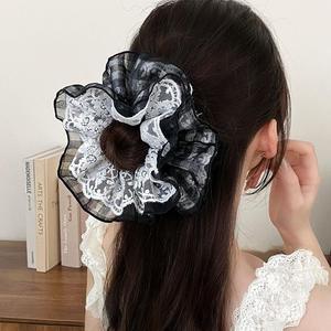 ยางรัดผมลูกไม้เกาหลีแบบใหม่ ขนาดใหญ่ 4 ชั้น ลายดอกไม้เรียบง่าย สำหรับผู้หญิง ขายส่ง - Product Image 4