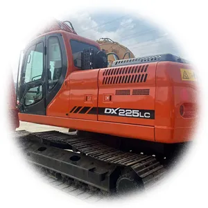 Buone condizioni Made In Korea meno ora 22 Ton catena cingolata Doosan Dx 225 Lc Doosan 225 escavatore In vendita