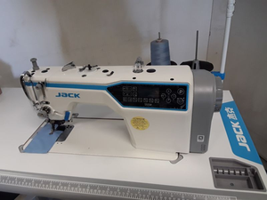 Nuova Macchina da Cucire Industriale Jack 5559 Automatica a Punto Annodato Singolo con Tagliafilo e Tagliabordi - Product Image 5