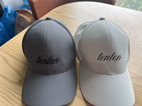 Casquette de baseball ajustable légère Wins Flying avec visière plate, trous découpés au laser et logo