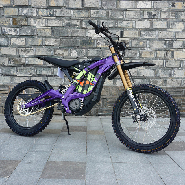 Sur Ron Light Bee X 60V40Ah Electric Dirt Bike 8000W Off-Road Motorcycle 75km/h Top Speed 56kg