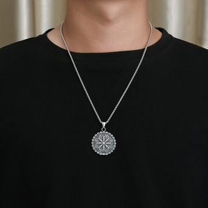 Nordic Viking Snowflake Compass Necklace for Men - Personalized Artistic Retro Viking Pendant - Dongguan <b>Titanium</b> Steel Jewelry - Product Image 3