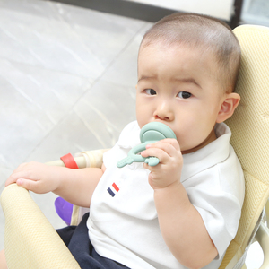 2 trong <span class=keywords><strong>1</strong></span> tái sử dụng mềm sơ sinh ăn đào tạo núm vú kẹo cao su massage Teether deerlet dễ thương 3 kích thước Pouch bé thực phẩm Trái Cây núm vú - Product Image 6