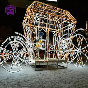 Luz decorativa personalizada IP65 con diseño de carroza para decoración de calles en Navidad, días festivos y festivales. - Product Image 5