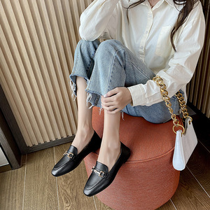 Chaussures pour femmes de mode coréenne, chaussures plates rétro pour femmes, chaussures de créateur pour femmes, chaussures en cuir de haute qualité et confortables pour femmes - Product Image 4