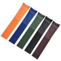 Bracelet de montre en silicone élastique respirant de haute qualité, multicolores, avec boucle en acier inoxydable argenté pliable