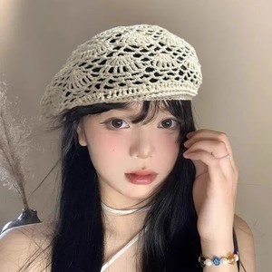 2025 nouveauté femmes à la main <span class=keywords><strong>Crochet</strong></span> béret printemps et été mince tissé creux sac tête casquette décontracté artistique peintre chapeau - Product Image 6