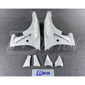 Pour Nissan 370Z Kit carrosserie Vari style surgissant garde-boue avant - Product Image 1