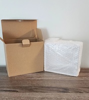 Boîte de protection pour cartes Elite Trainer en acrylique écologique pré-assemblée avec couvercle magnétique, présentoirs modernes pour la vente au détail de cartes Pokémon