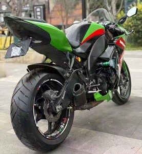 Motocicleta <span class=keywords><strong>Kawasaki</strong></span> <span class=keywords><strong>ZX10R</strong></span> de 600cc, 4 Cilindros, Refrigerada por Agua, de Gasolina, Superdeportiva, para Pista y Calle, Motor Potente, Velocidad Máxima >80km/h - Product Image 6