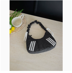 Bolso de Hombro Unisex a Rayas Rojas para Mujer, Correa Única, Material 100% PU, Estilo de Dibujos Animados, Todas las Temporadas, Mochila Casual Ligera con Cierre - Product Image 3