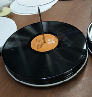 Disque vinyle/LP personnalisé de 10 pouces ou 12 pouces en carton avec livres photo et affiche dans un coffret cadeau rigide