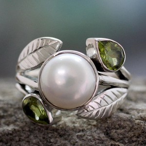 Anillo de Perlas A056, Plata 925, Perla Blanca Redonda AAA, Engaste de Bisel, Anillo de Cóctel con Diseño Floral, Unisex, para Uso Diario - Product Image 1