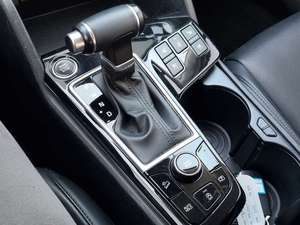 2022 BLANC Le tout nouveau Sportage Auto Diesel Blanc SUV avec intérieur impeccable Véhicule d'occasion à moteur diesel Voiture de sécurité LDWS - Product Image 5