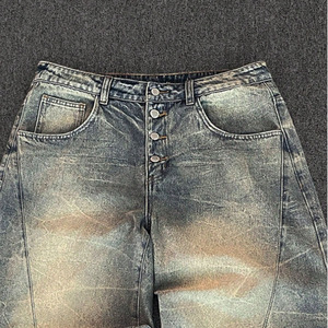 <span class=keywords><strong>Pantalones</strong></span> Vaqueros <span class=keywords><strong>Anchos</strong></span> Tipo Cimitarra de Mezclilla Lavada con Desgastes <span class=keywords><strong>para</strong></span> <span class=keywords><strong>Hombre</strong></span> Diseño Punk Urbano de Corte Holgado y Pierna Ancha con Parches - Product Image 4