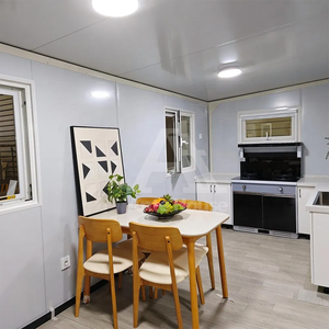 创新的两层防火钢住宅 | 环保胶囊房概念，带木质容器舱和露台 - Product Image 6