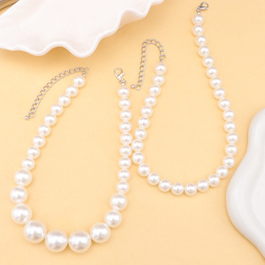 สร้อยคอโชคเกอร์หลายชั้นไข่มุกเทียมสไตล์ยุโรปอเมริกันสำหรับผู้หญิง เครื่องประดับสำหรับงานปาร์ตี้ - Product Image 4