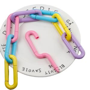 Stylos neutres en forme de chaîne, vente en gros, personnalisables, mini-clip en papier pour enfants, stylos à encre gel en plastique pliables, motif dessin animé - Product Image 1