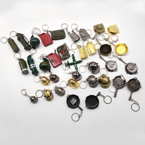 Venta Directa de Fábrica, Más Vendido, en Stock: Llavero Colgante de Aleación con Diseño de Bomba de Combustible de Peace Elite y PlayerUnknown's Battlegrounds - Product Image 3