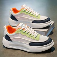 Nouvelles baskets décontractées blanches pour hommes, en maille respirante de haute qualité, tendance, polyvalentes, basses, confortables et rehaussantes