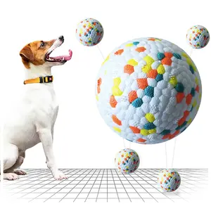 アグレッシブチューワー用ドッグボールおもちゃ、ウォーターフェッチ上の破壊不可能なドッグボールフロート弾む耐久性のあるソリッドETPUラバーボール