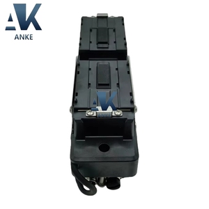 Débitmètre de gaz de type pince Keyence FD-G50 utilisé pour la surveillance du débit de gaz industriel avec une garantie d'un an - Product Image 1