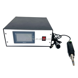 Machine <span class=keywords><strong>de</strong></span> soudage par ultrasons 300W 28KHz pour la couture <span class=keywords><strong>de</strong></span> bâches en PE et la réparation <span class=keywords><strong>de</strong></span> couvertures agricoles - Product Image 2