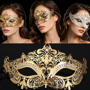 Masque de mascarade pour femme, accessoire de fête d'Halloween, demi-masque doré pour adulte, en métal ajouré avec strass incrustés - Product Image 1