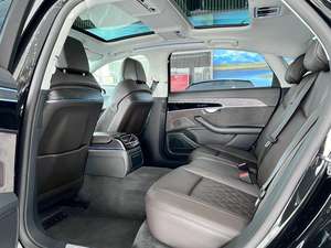 <span class=keywords><strong>Audi</strong></span> A8 Año Modelo <span class=keywords><strong>2021</strong></span> <span class=keywords><strong>A8L</strong></span> 50 TFSI quattro Comfort Híbrido Automático Turbo Eléctrico Oscuro Auto Usado Venta Relámpago por Tiempo Limitado - Product Image 4