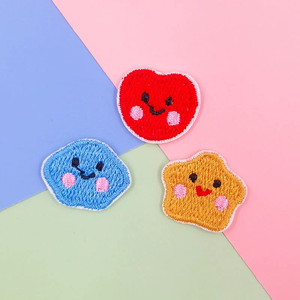 Patchs d'animaux de dessin animé mignons détachables à bas prix - Product Image 2