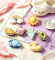 Ensemble de breloques pour chaussures en PVC colorées et adorables, appliques, chaînes, boutons, boucles, fleurs - Accessoires détachables personnalisés pour enfants et adultes