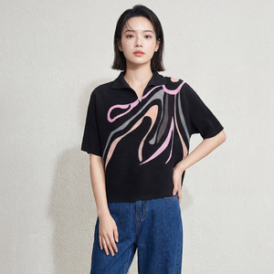 2026 Plus Size Friendly Miyake Pleated Abstract Print Lapel V Neck Short Sleeve <b>Top</b> Western Clothing Women Online - Product Image 1