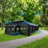 Terrain de sport gonflable en PVC pour football, structure géante hermétique avec cadre pneumatique