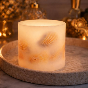Bougie pilier parfumée en coquillages 10x10, faite à la main en cire de soja naturelle, décorative avec coquillages marins pour la décoration intérieure, cadeau de mariage NF - Product Image 1