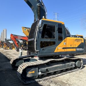 Excavatrice Hyundai 220LC-9S d'origine, machine d'excavation de 22 tonnes, excavatrice moyenne 220lc-9, bon état, à vendre, excavatrice sur chenilles, marque coréenne - Product Image 1