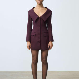 เดรสเบลเซอร์ทรงเอเข้ารูปสำหรับผู้หญิง คอวี กระดุมแถวเดียว ผ้าเนื้อดี ระบายอากาศได้ดี สไตล์ฝรั่งเศส ODM - Product Image 5