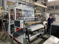 Machine de fabrication de film étirable en plastique LDPE à double vis haute capacité, haute précision, 100 kW, 2 couches, AB 1000 mm