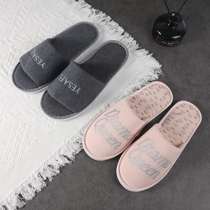 Pantofole Monouso in Tessuto Antiscivolo, Facili da Trasportare e Personalizzabili per Viaggi d'Affari, Casa, Ospiti e Camere d'Albergo - Product Image 3