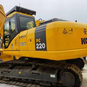 Excavadora Hidráulica Usada Komatsu PC220-7 con Orugas, Componentes Originales Japoneses, Motor Incluido, en Venta - Product Image 2