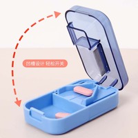 Boîte à pilules portable 3-en-1 en plastique durable et écologique, coupe-comprimés et séparateur multifonctionnel – Meilleure vente