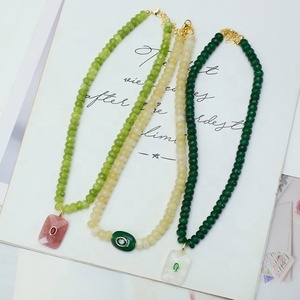 Collier en perles d'alliage de laiton et de cuivre faites à la main, avec pendentif géométrique, style tendance, bijou classique - Product Image 1