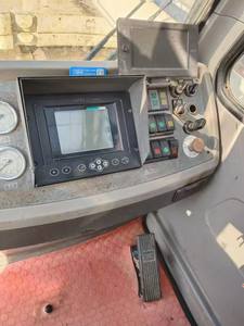 รถเครนเคลื่อนที่มือสอง ยี่ห้อซูมไลออน รุ่น QY80V ขนาด 80 ตัน ปี 2013 2014 เครื่องยนต์ดีเซล - Product Image 5