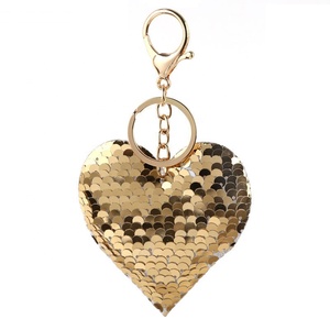 Colgante Creativo para Bolso y Coche en Forma de Corazón Brillante y Reflectante con Lentejuelas de Colores para Pequeño Regalo - Product Image 6