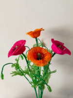 Einzigartige handgewebte Perlenblumen-Kunst mit Farbverlauf in Rosa Lilie für Sammler
