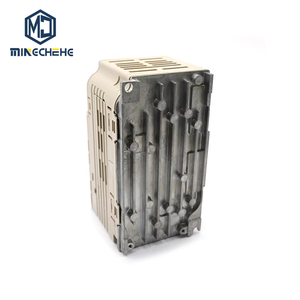 Variateur de fréquence CIMR-JT2A0002BAA Série J1000 0,2 kW Triphasé 200 V CA - Product Image 1