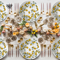 Assiette en céramique ornée de citron Motifs vibrants d'agrumes Durabilité et style pour des paysages de table de mariage captivants